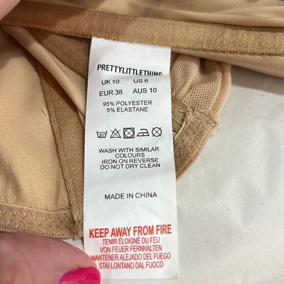 Pretty Little Things Nude Underbust Halterneck Chiffon strap crop top size 6 NWT - Picture 12 of 14